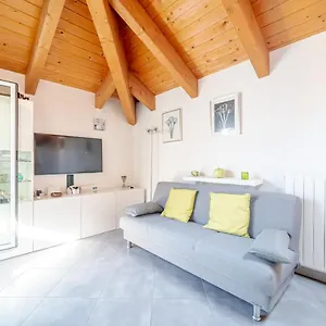 marina-di-sestri-wonderful-penthouse.hotelitalianriviera.com/