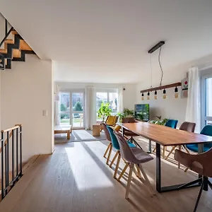 Liboria: Stylisches Haus; Sauna ; 4min Zum Apartment